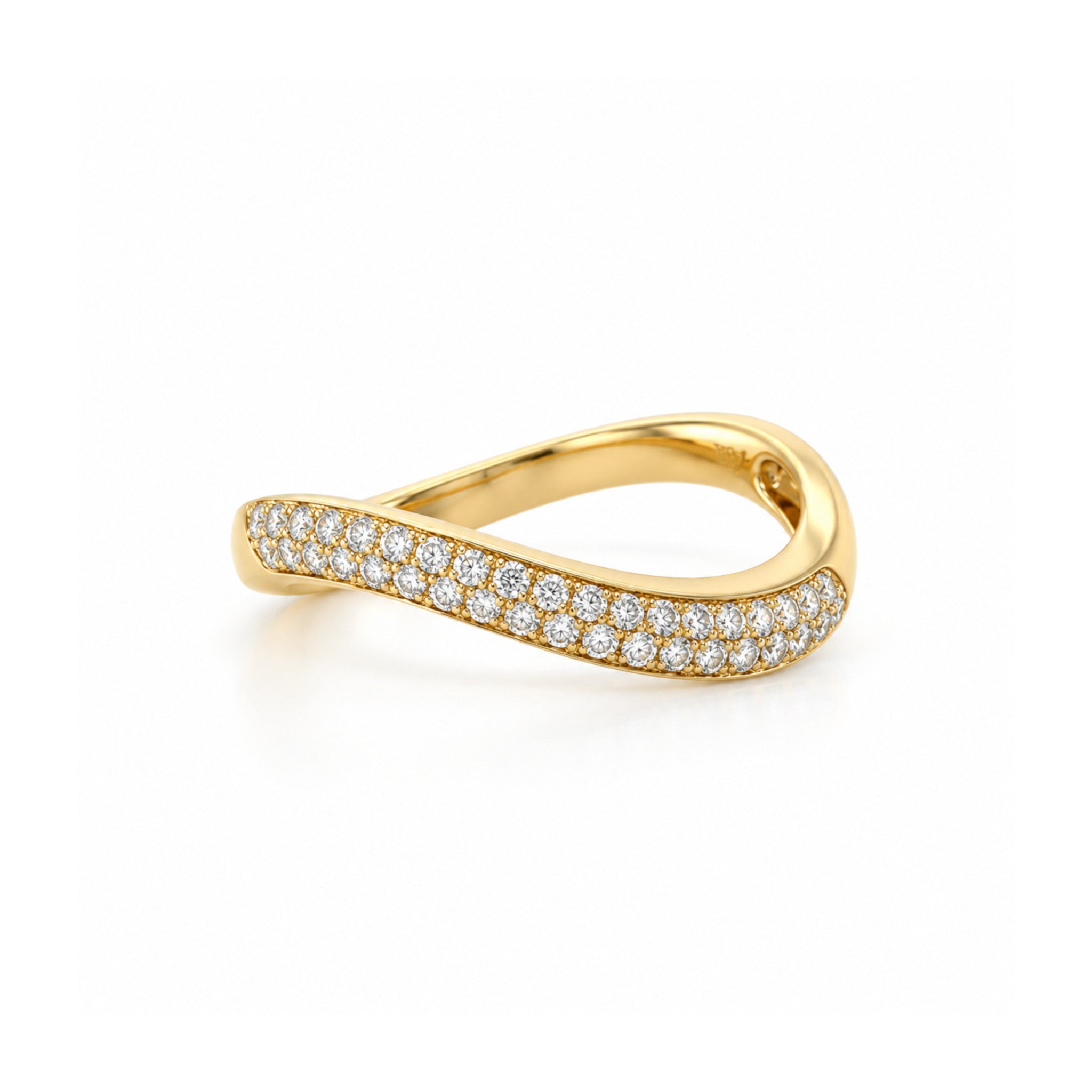 Curved Diamond Ring in Yellow Gold