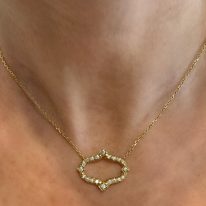 Gumuchian Diamond Pendant Necklace
